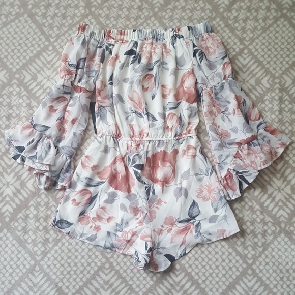 NWT romper - Picture 2 of 3